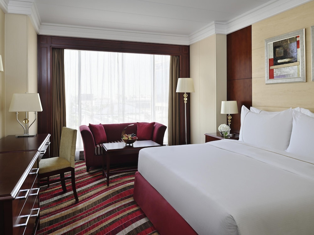 Habitación superior, 1 cama de matrimonio grande del hotel Mövenpick City Star Jeddah
