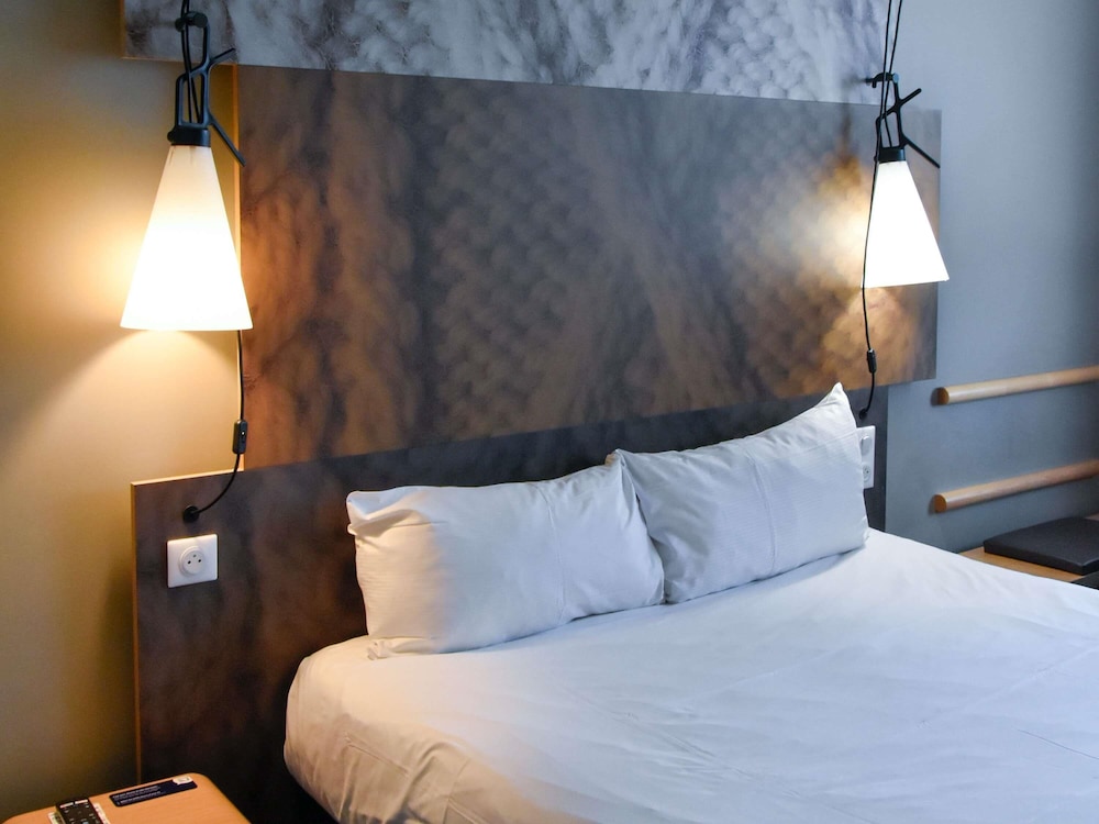 Habitación Estándar con 1 cama doble del hotel Ibis Sens. Foto 8