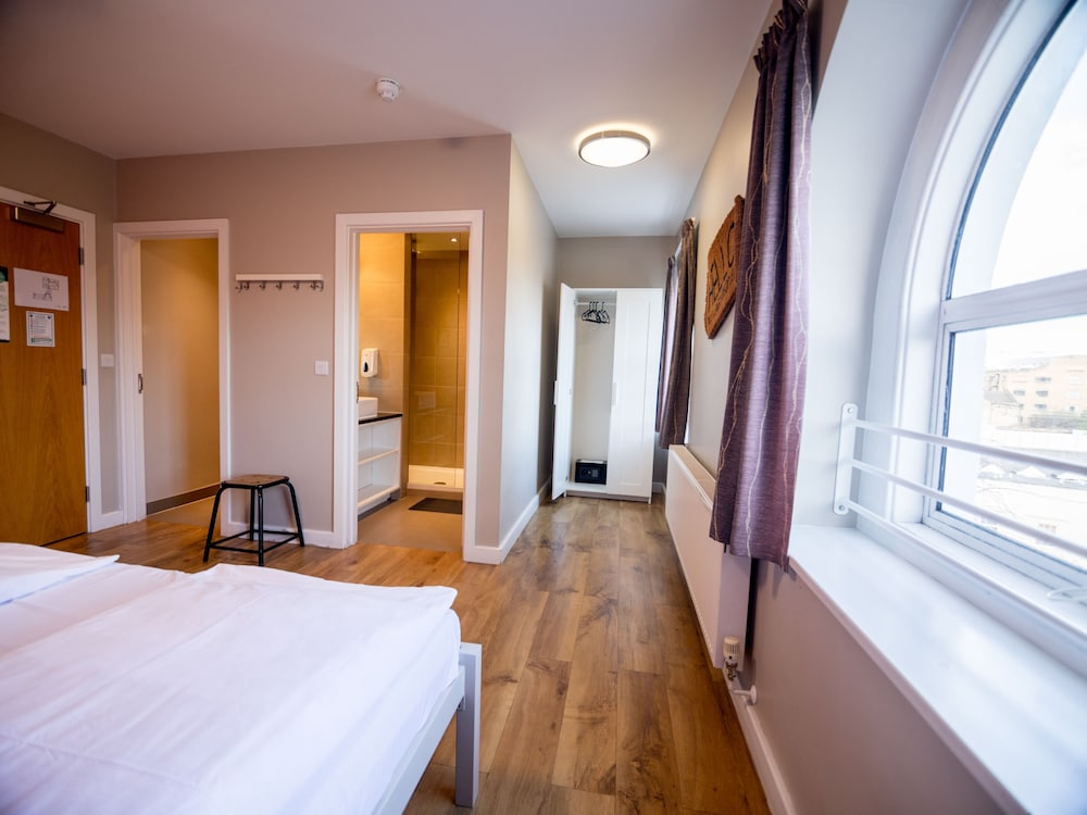 Double Room, 1 Double Bed, Private Bathroom del hotel Wombat's City Hostel London. Foto 1