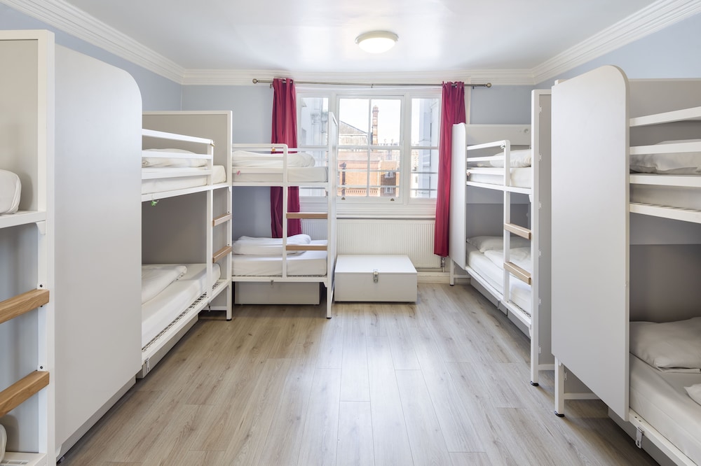 Dormitorio compartido, solo para mujeres del hotel Astor Hyde Park Hostel - Adults Only. Foto 1