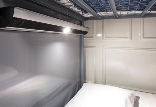 Bed in 12 - Bed Mixed Dormitory Room (18–40 years) del hotel Astor Kensington