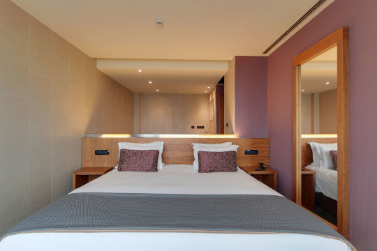 Junior suite del hotel Badalona Tower. Foto 2