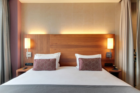 Habitación doble del hotel Badalona Tower. Foto 1