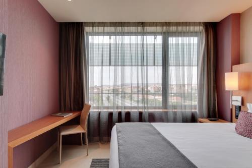 Habitación Individual del hotel Badalona Tower. Foto 2