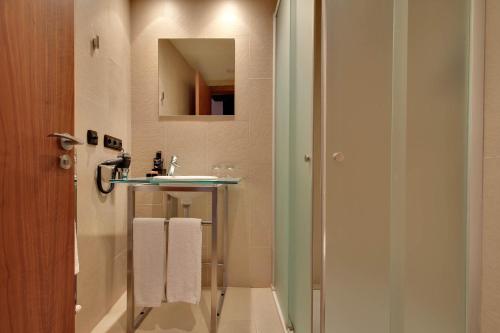 Habitación Individual del hotel Badalona Tower. Foto 3