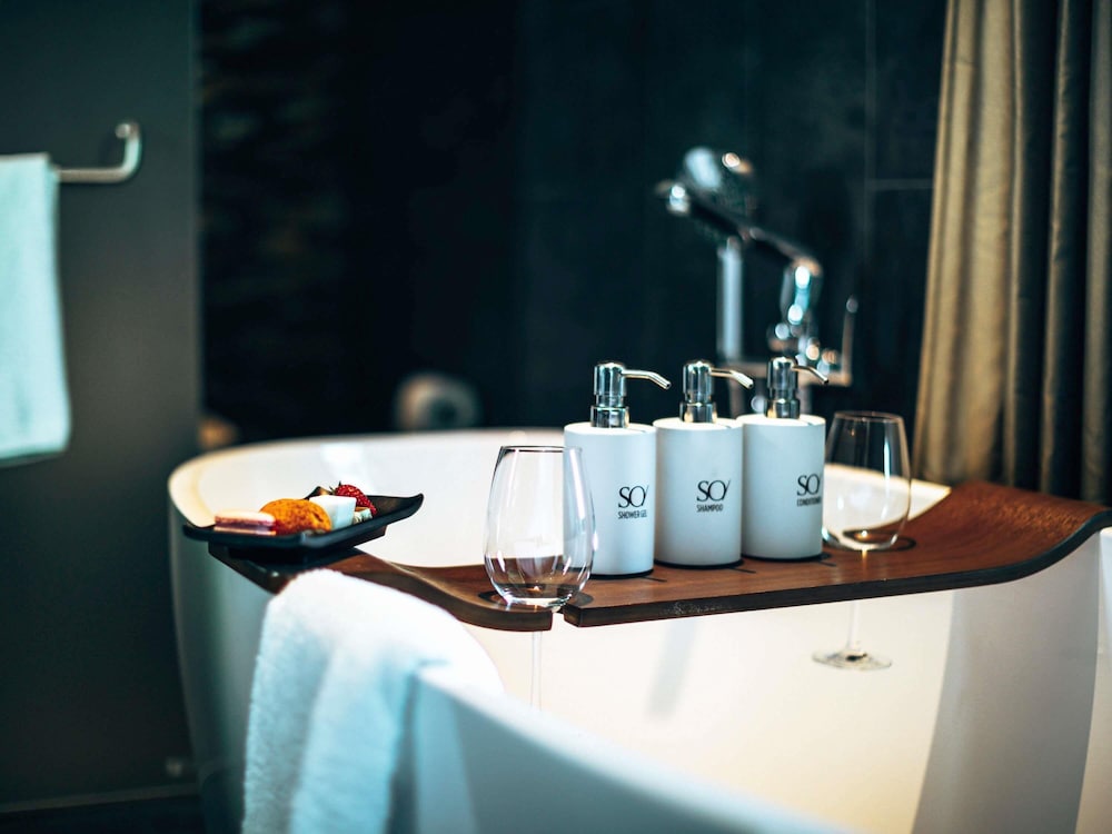 COLLECTION, 1 Cama King del hotel So/ Auckland. Foto 4