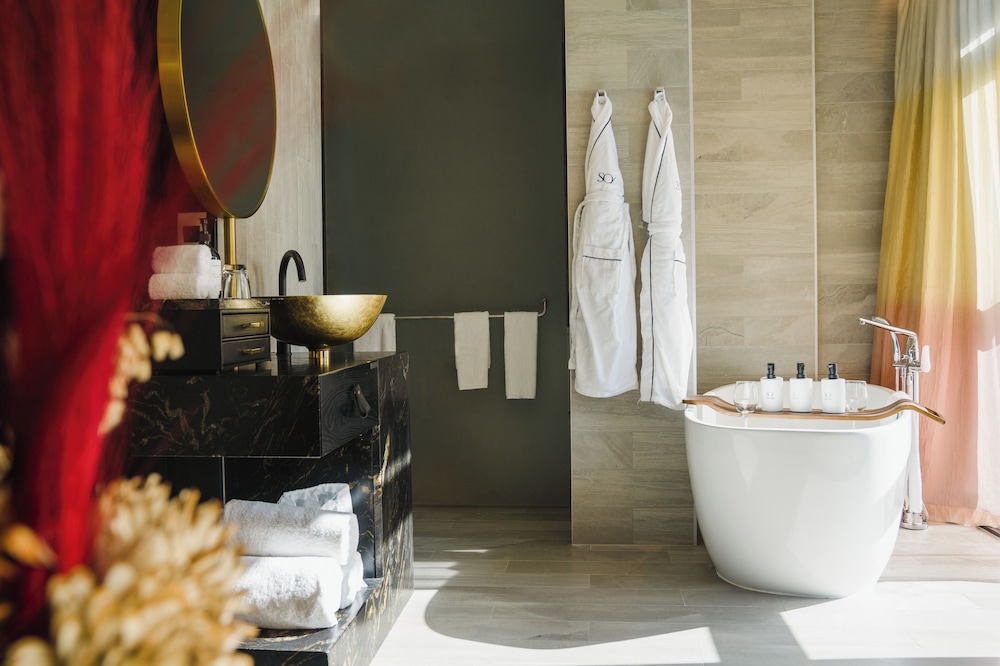 COLLECTION, 1 Cama King del hotel So/ Auckland. Foto 7