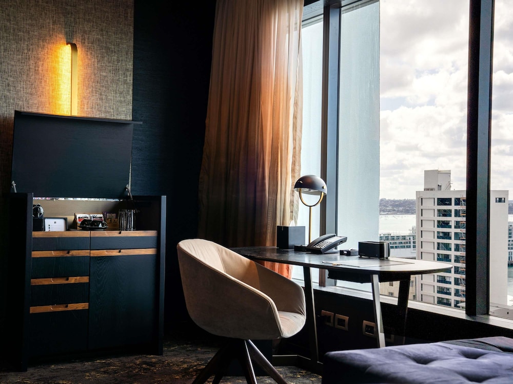 LOFT SUITE, Acceso Club Signature, 1 Cama King del hotel So/ Auckland. Foto 10