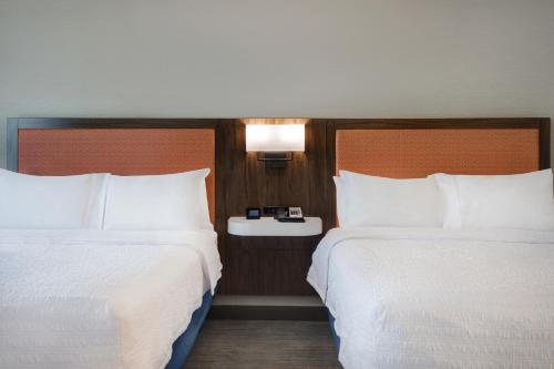 Suite Estudio - 2 camas grandes del hotel Hampton Inn And Suites Yonkers. Foto 3