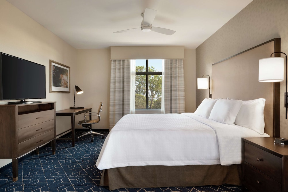 Suite Estudio Accesible para Sordos con 1 Cama King, No Fumador del hotel Homewood Suites By Hilton Albany Crossgates Mall, Ny