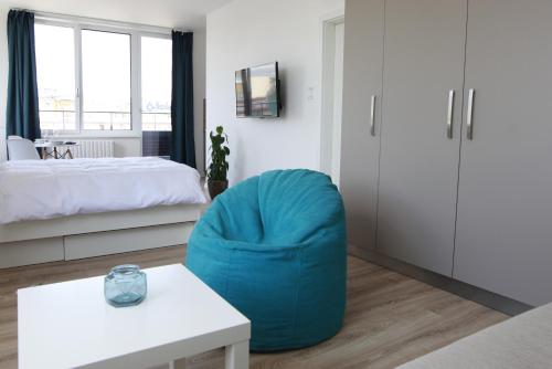 Apartamento con balcón del hotel City Center Best Place Apartments. Foto 6