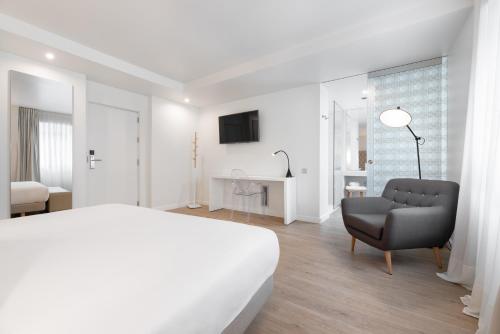 Habitación Doble Premium del hotel Eurostars Marques De Vallejo. Foto 12