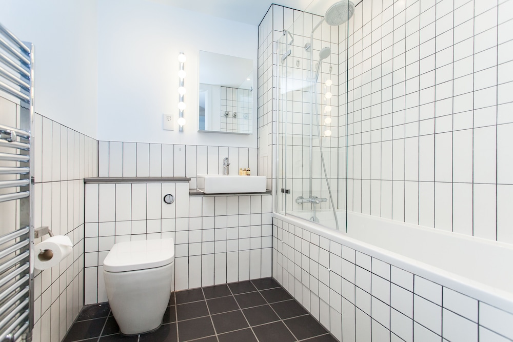 Apartamento superior, 2 habitaciones del hotel Clover Court by Aeria Apartments. Foto 6