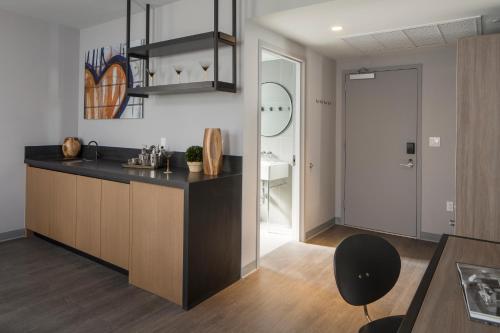 Suite Superior del hotel Generator Miami. Foto 4
