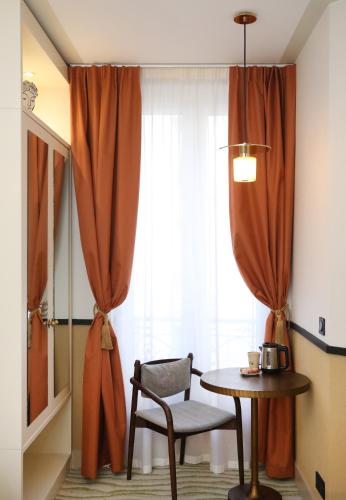 Habitación Doble Superior del hotel Five Boutique Paris Quartier Latin. Foto 2