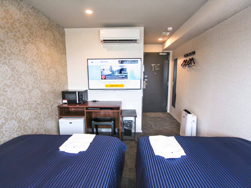 Habitación estándar con 2 camas individuales, no fumadores (Dog Friendly) del hotel Livemax Kyoto Kamogawamae. Foto 4