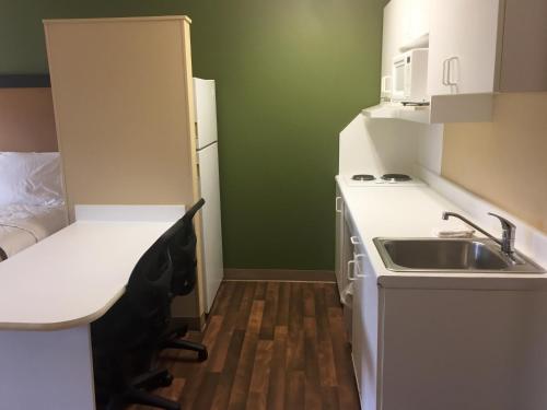Estudio con 2 camas dobles - No fumadores del hotel Extended Stay America Suites Syracuse Dewitt. Foto 6