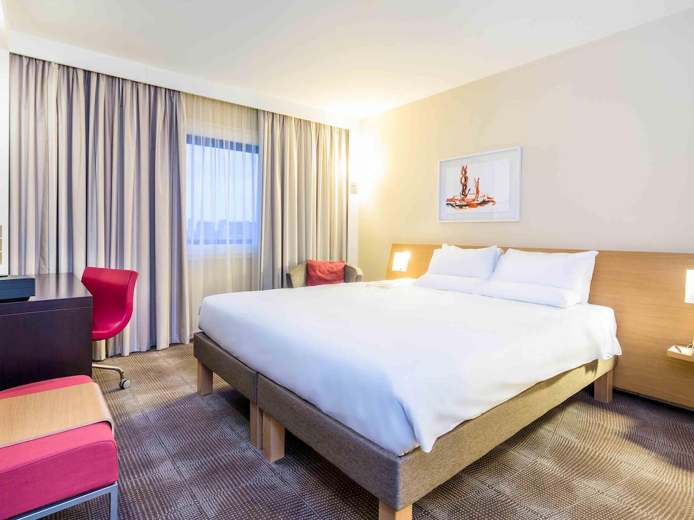 Habitación doble superior, 1 cama de matrimonio con sofá cama del hotel Novotel London Paddington