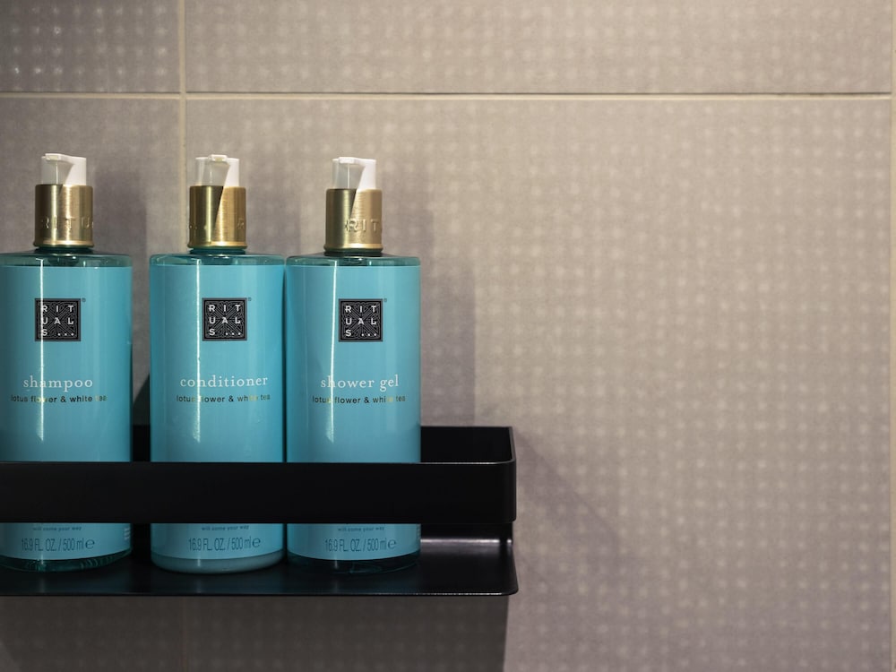 Habitación Deluxe, 1 cama de matrimonio con sofá cama del hotel Novotel London Paddington. Foto 4