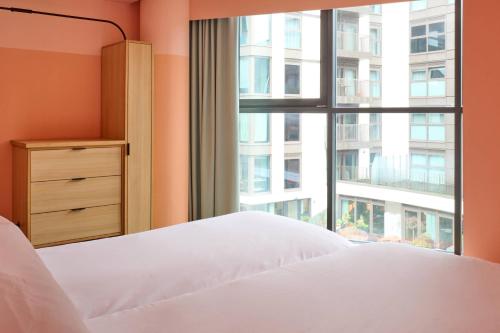 Estudio Locke - 2 camas del hotel Bermonds Locke. Foto 5