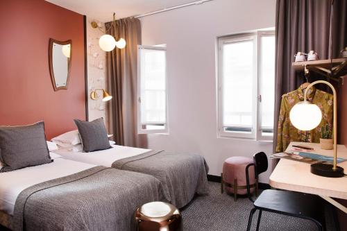 Habitación Doble - 2 camas del hotel Paris La Fayette. Foto 8