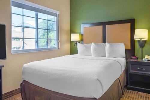 Estudio Deluxe - no fumadores - adaptado para personas de movilidad reducida del hotel Extended Stay America Suites Secaucus New York City Area