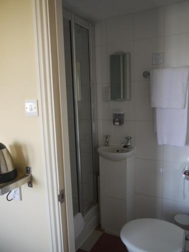 Habitación Doble Pequeña del hotel Shandon. Foto 9