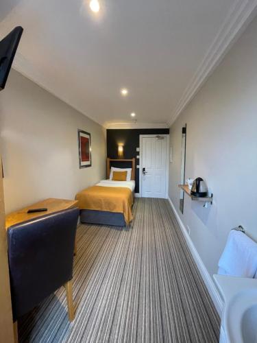Habitación individual básica con baño compartido del hotel Shandon