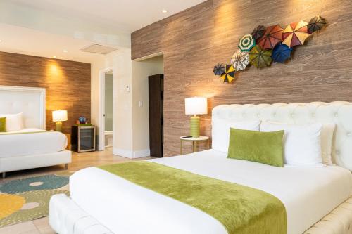 Double Queen Jr Suite del hotel Chesterfield Hotel y Suites. Foto 3