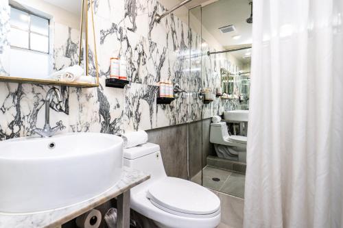 Alojamiento Doble Estándar del hotel Chesterfield Hotel y Suites. Foto 3