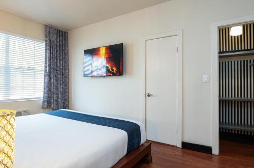 Habitación Doble Estándar del hotel Chesterfield Hotel y Suites. Foto 1