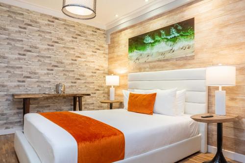Deluxe Double Queen Jr Suite del hotel Chesterfield Hotel y Suites. Foto 6