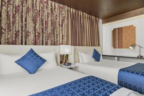 Suite Doble Deluxe de 1 dormitorio con cama grande del hotel Riviera South Beach, A South Beach Group