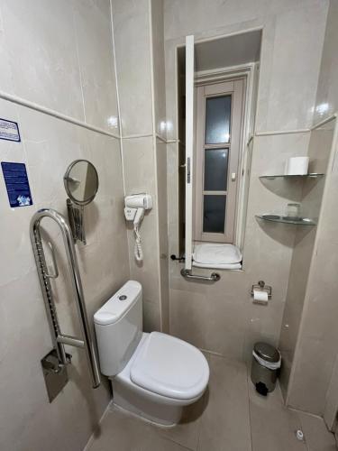 Habitación Doble Interior - Adaptada para personas con discapacidad del hotel Un Patio Al Sur. Foto 6