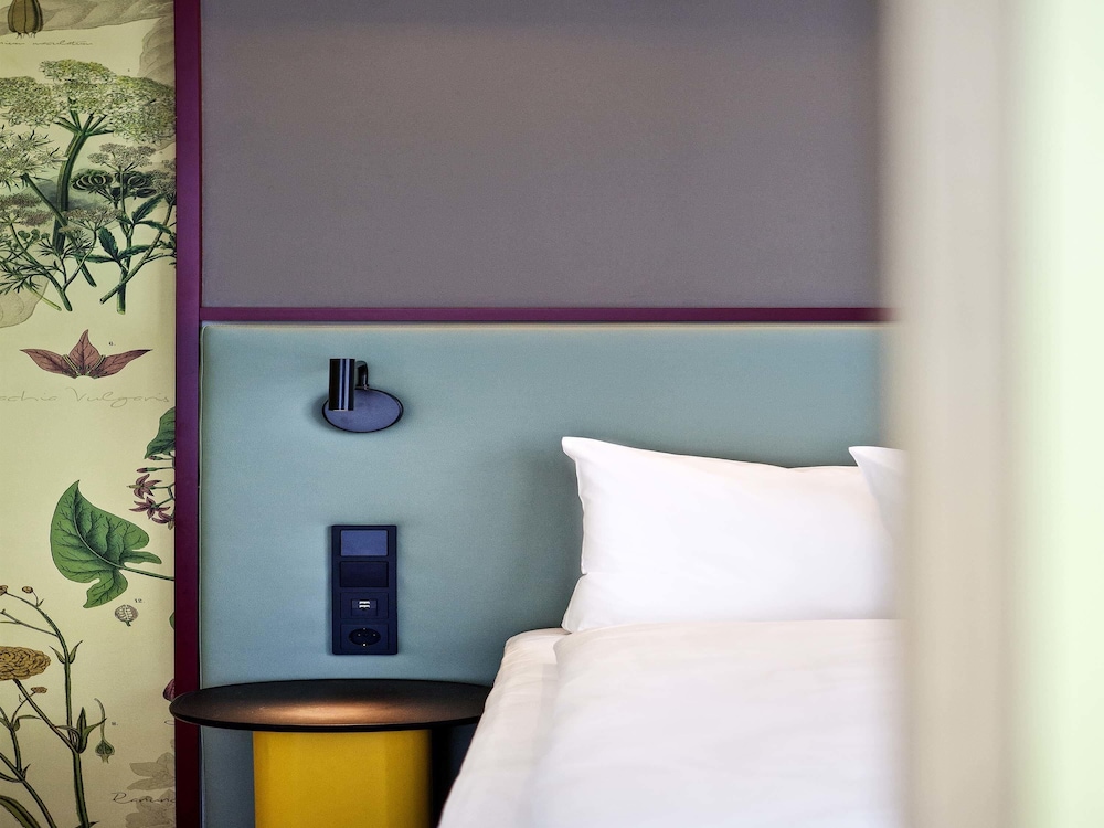 Su habitación familiar, Amplio espacio para hasta cuatro personas del hotel Ibis Styles Klagenfurt Am Woerthersee. Foto 3