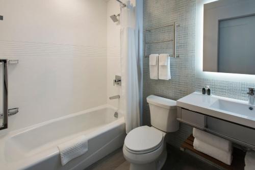 King Studio with Kitchen - Hearing Accessible del hotel Towneplace Suites By Marriott New York Brooklyn. Foto 8