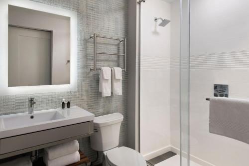 King Studio with Kitchen - Hearing Accessible del hotel Towneplace Suites By Marriott New York Brooklyn. Foto 9