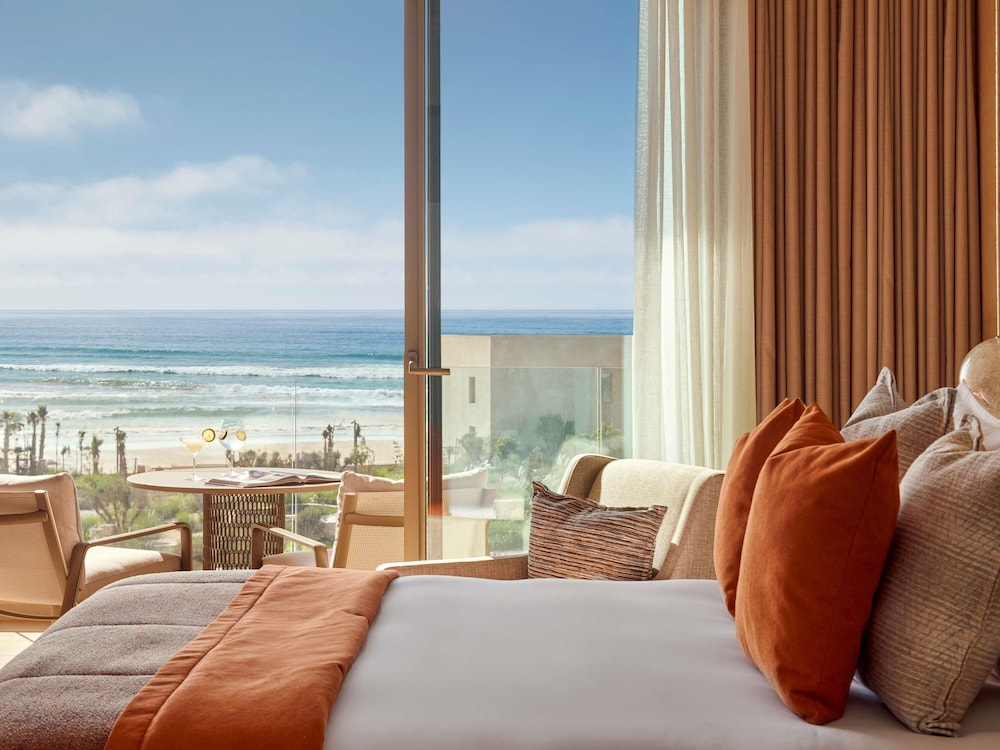 Suite Fairmont de un dormitorio del hotel Fairmont Taghazout Bay. Foto 2