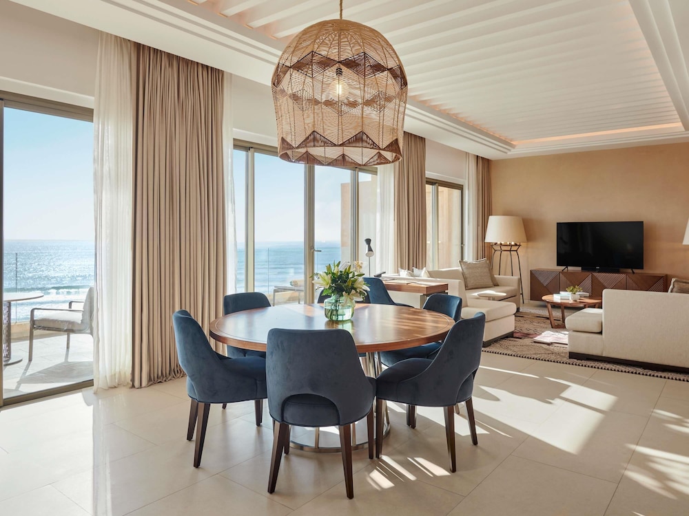 Suite Fairmont con Vistas al Océano y Dos Dormitorios del hotel Fairmont Taghazout Bay