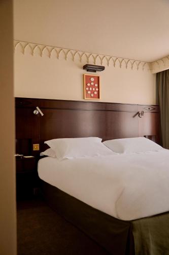 Habitación Doble Estándar del hotel Grand Hôtel Bellevue. Foto 1