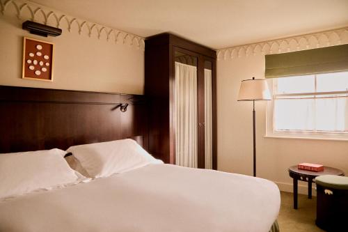 Habitación Doble Superior del hotel Grand Hôtel Bellevue. Foto 3