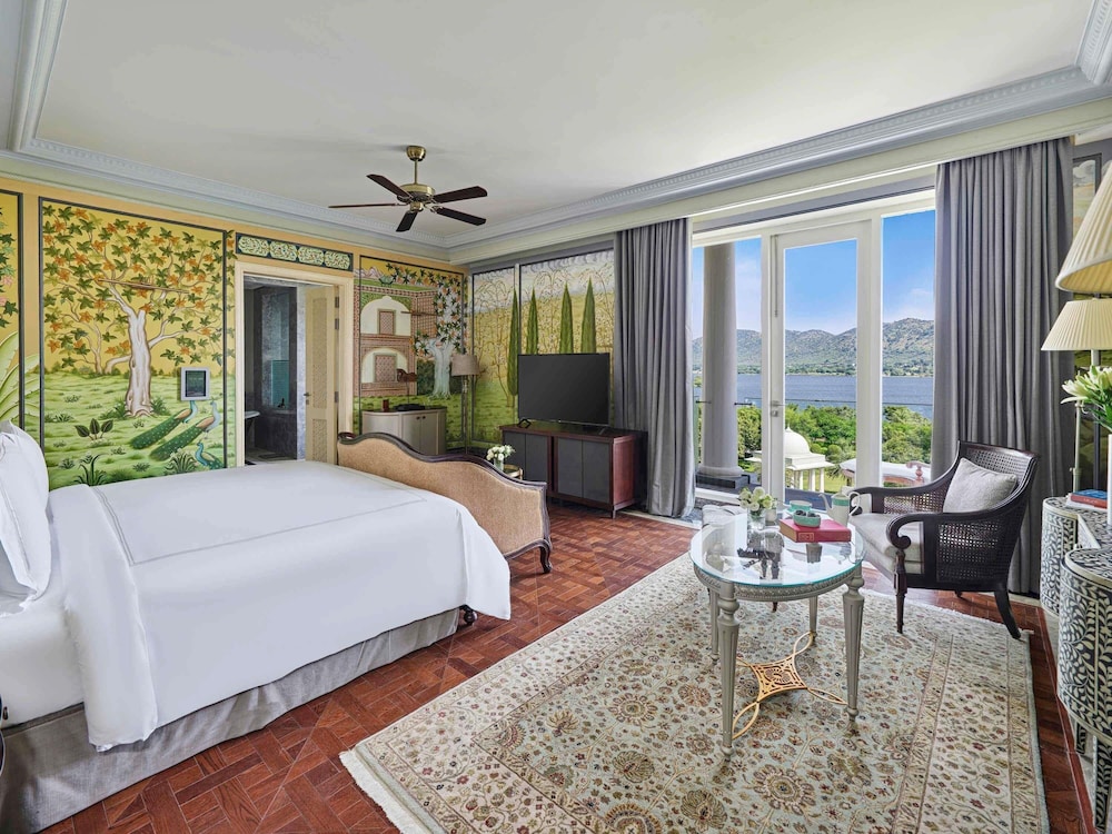 Raffles, Suite presidencial, 1 cama de matrimonio grande del hotel Raffles Udaipur