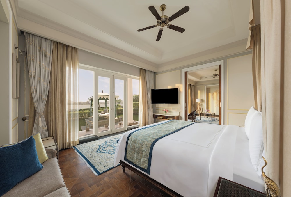 Raffles, Suite ejecutiva, 1 cama de matrimonio grande del hotel Raffles Udaipur. Foto 4