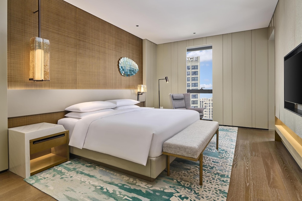 Suite, 1 cama king size, vistas al jardín del hotel Hyatt Regency Shanghai Lingang. Foto 1
