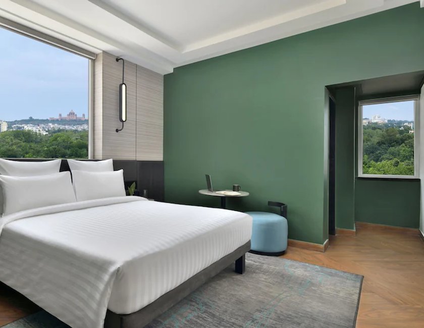 Junior suite Con Vistas Sofá Cama incluido 1 Cama doble del hotel Novotel Jodhpur Iti Circle. Foto 1
