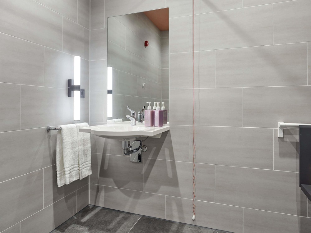 TRIBE Essential vistas limitadas 2 camas individuales del hotel Tribe Baden-baden. Foto 10