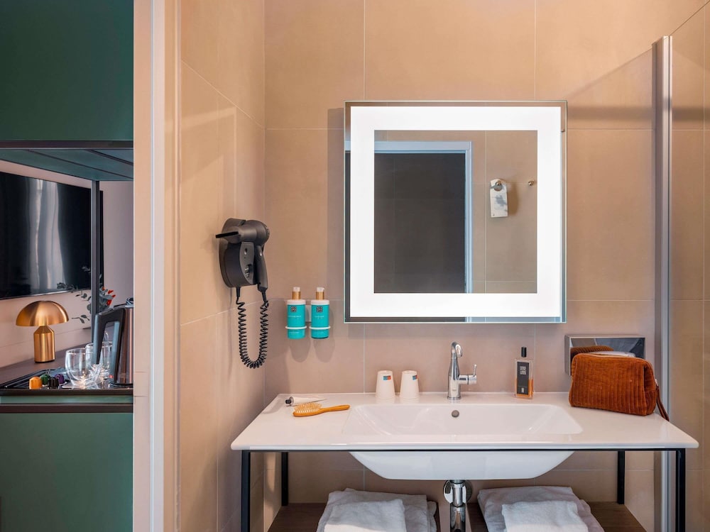 Habitación Ejecutiva con 1 cama doble del hotel Novotel Orléans Centre Gare. Foto 5