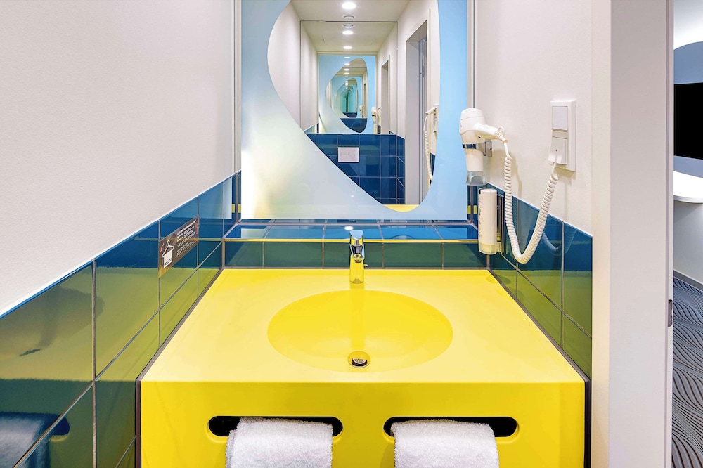 Habitación Confort, no fumadores (Design) del hotel Prize by Radisson, Dortmund City. Foto 12
