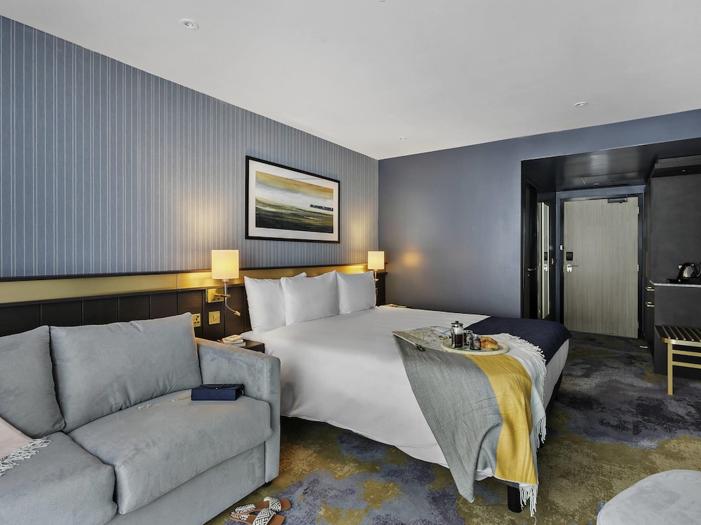 1 cama doble y sofá - cama del hotel Mercure Paignton
