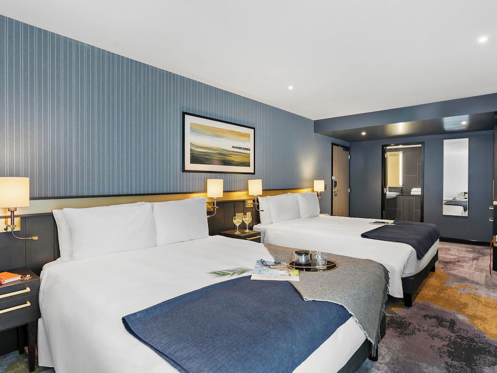 Habitación Clásica con 2 camas dobles del hotel Mercure Paignton. Foto 3